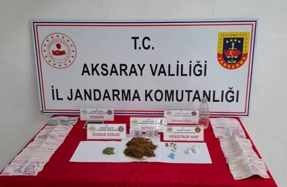 Aksaray’da uyuşturucu imal ve ticaretini yapan şahıslara yönelik operasyon yapan