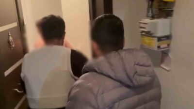 Sakarya’nın Serdivan ilçesinde jazdarma ekiplerince düzenlenen kaçakçılık ve uyuşturucu operasyonunda