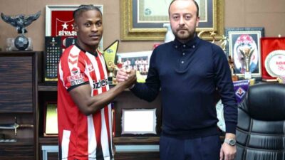 Devre arası transfer çalışmalarını sürdüren Özbelsan Sivasspor, 22 yaşındaki forvet