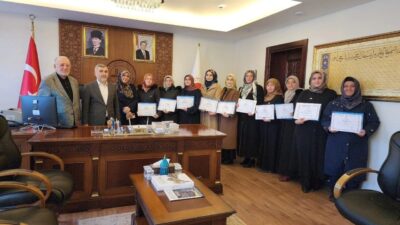 Eskişehir İl Müftülüğü koordinesinde, kadın Kur’an kursu öğreticilerine yönelik olarak