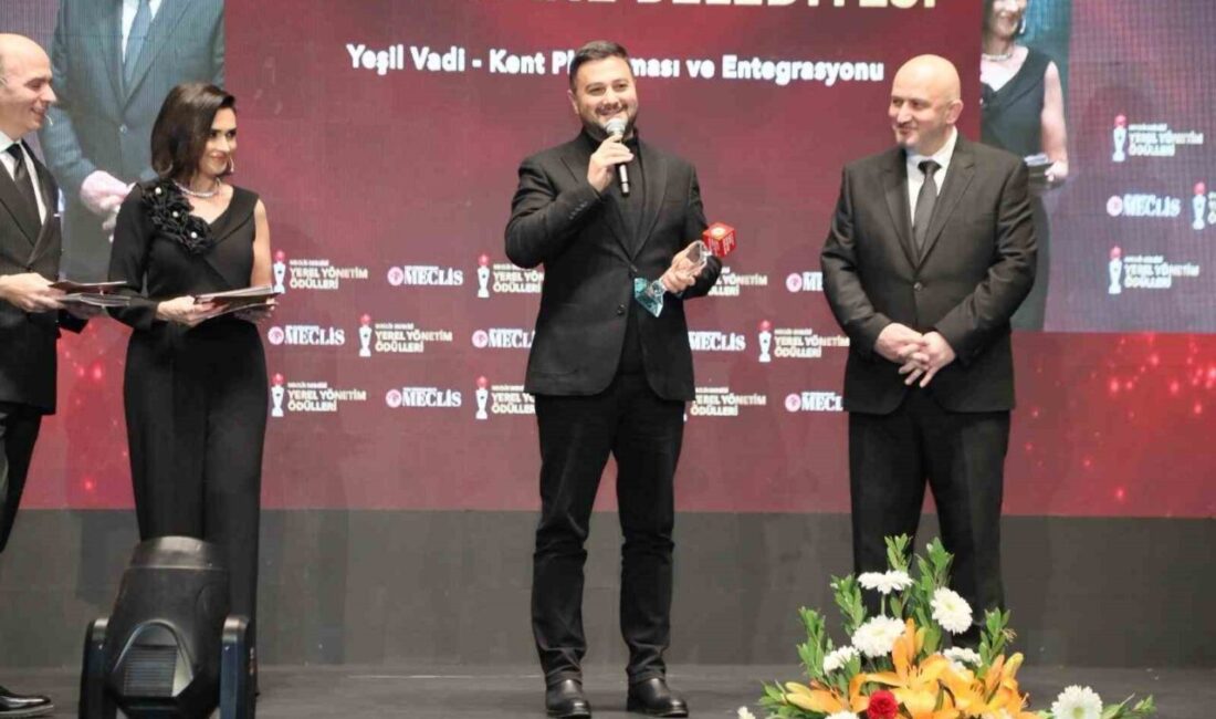 Kağıthane Belediyesi, Meclis Dergisi tarafından düzenlenen Yerel Yönetim Ödülleri’nde, Yeşil
