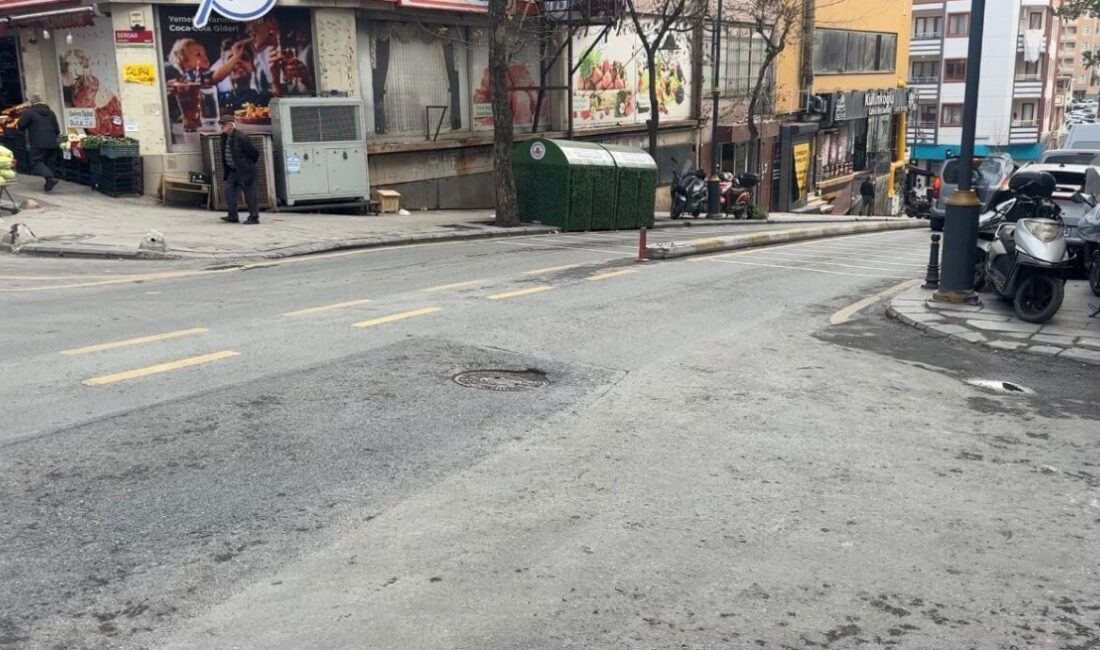 İstanbul Kağıthane’de işyerinden çıkan berber, yolun karşısına geçtiği sırada hızla