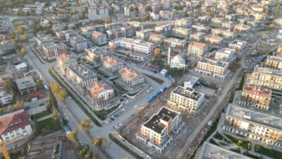 6 Şubat depremlerinin ardından büyük yıkım yaşanan Kahramanmaraş’ta, aradan geçen