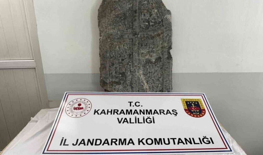 Kahramanmaraş’ta jandarma ekipleri tarafından tarihi eser kaçakçılığına yönelik düzenlenen operasyonda