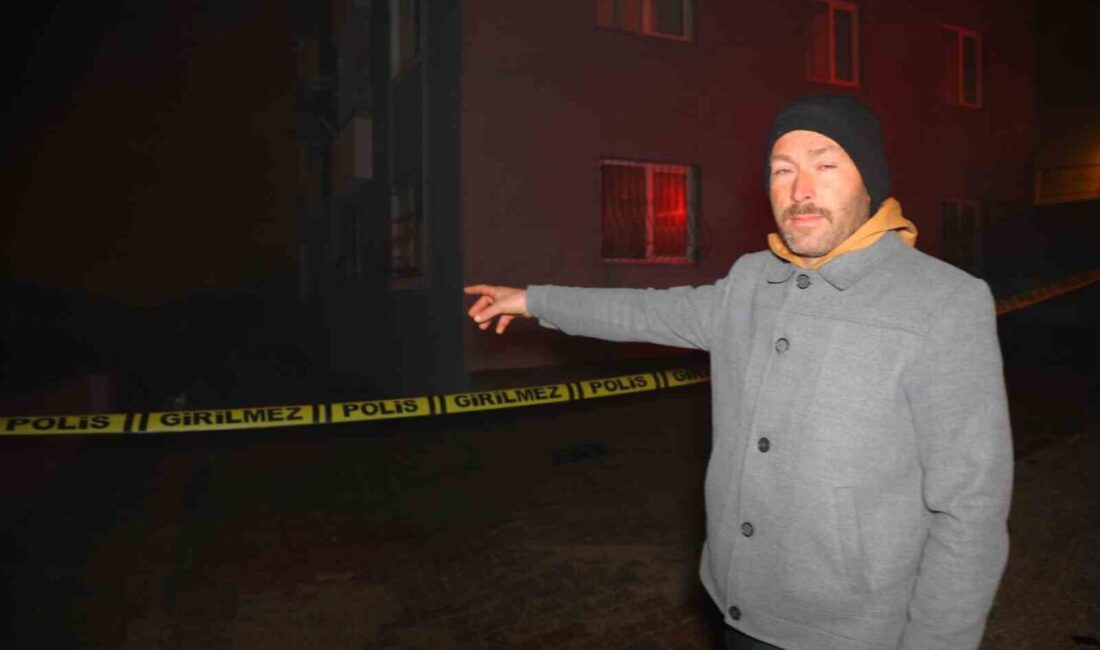 Kahramanmaraş’ta etkili olan yağışların ardından bir müstakil ev ile bitişiğindeki