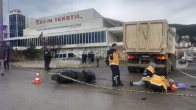 Tokat’ın Niksar ilçesinde meydana gelen trafik kazasında 19 yaşındaki motosiklet