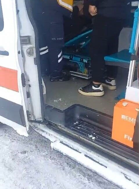 BİTLİS (İHA) – Bitlis’in Adilcevaz ilçesinde rahatsızlanan bir vatandaş, yoğun