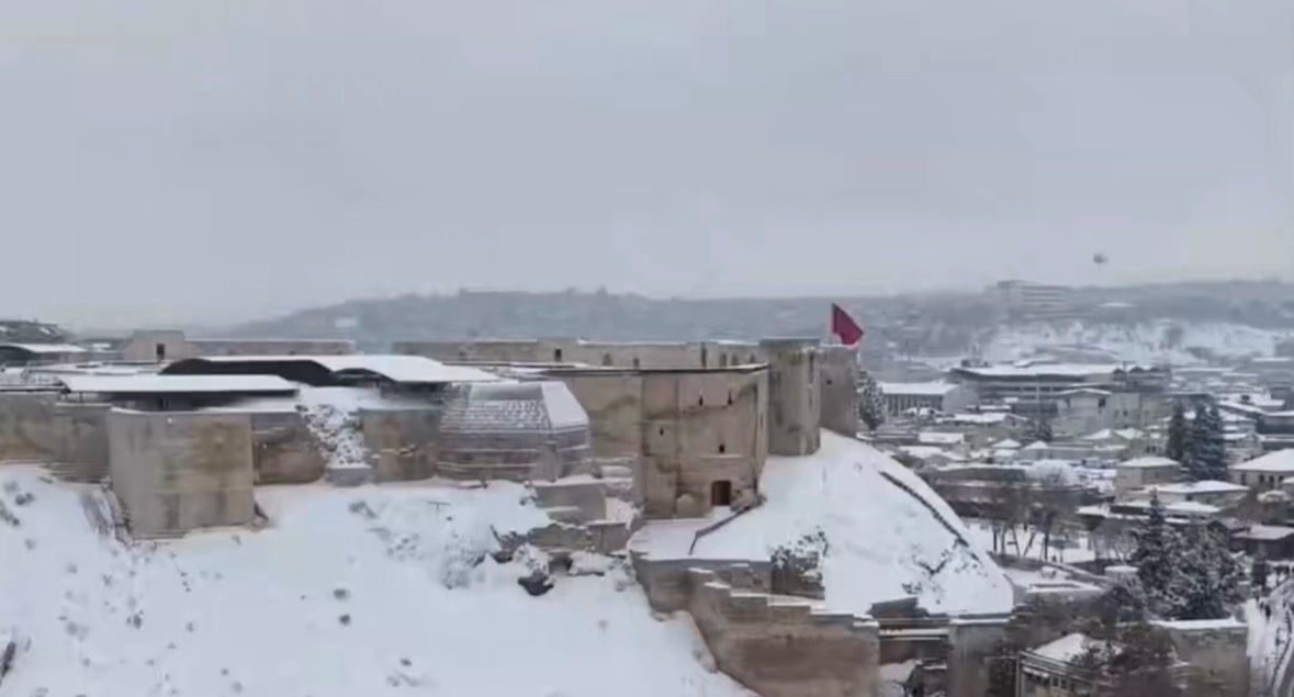 Gaziantep’te geçtiğimiz günlerde etkili olan kar yağışının ardından kentin tarihi