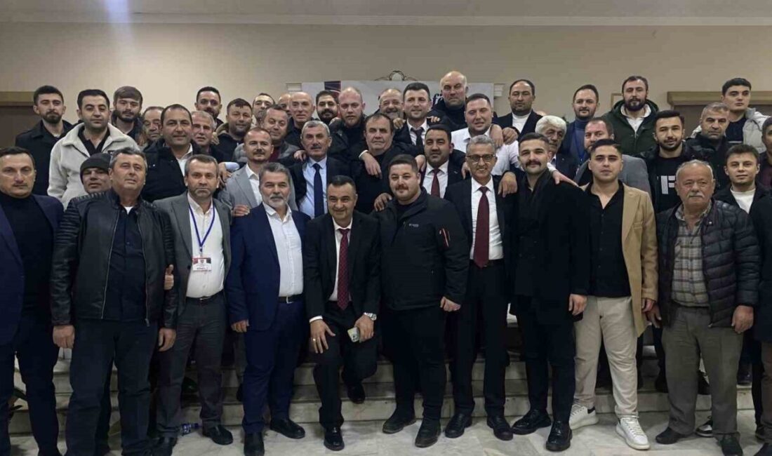 Karabük Şoförler ve Otomobilciler Odası’nın olağan genel kurulunda mevcut Başkan