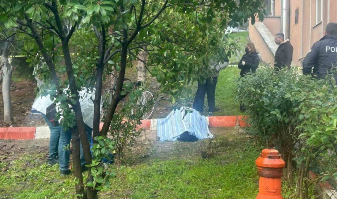 Karabük’te bir apartmanın 5. katındaki daireden düşen yaşlı kadın yaşamını