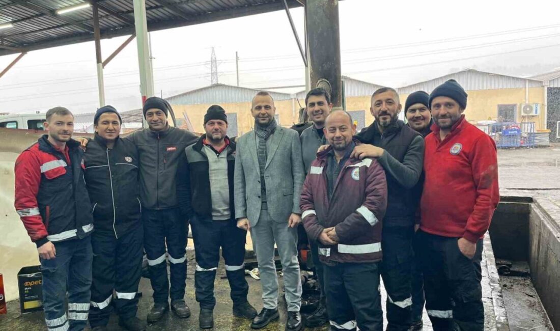Zonguldak’ın Karadeniz Ereğli ilçesinde etkisini sürdüren yoğun kar yağışı nedeniyle