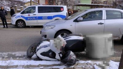 Karaman’da otomobil ile çarpışan motokuryenin sürücüsü yaralandı. Kaza, Zembilli Ali