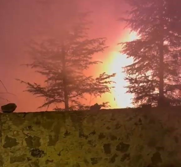 Konya’nın Karapınar ilçesinde boş bir evde çıkan yangın paniğe neden