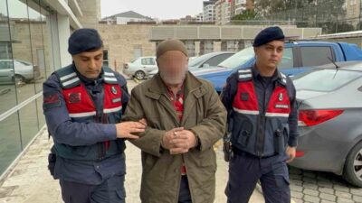 Samsun’da iki kardeş arasında çıkan tartışma kavgaya dönüşürken, 71 yaşındaki