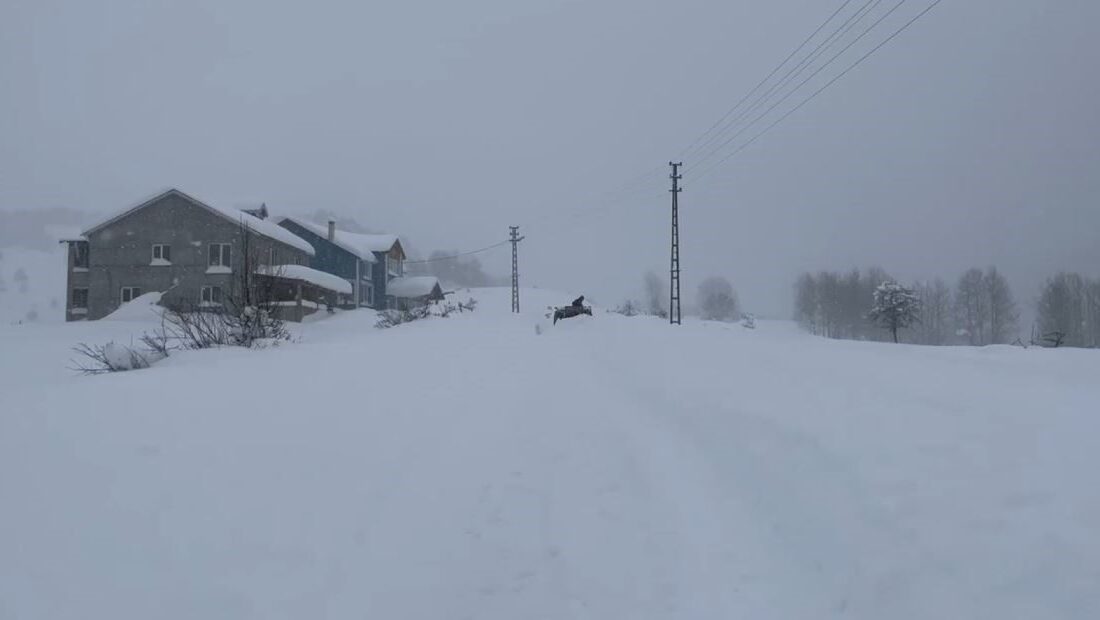 İstanbul’da yaşayan Sivaslılar, kar tatili için kayak merkezlerini değil köylerini