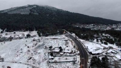 İstanbul’da dün gece saatlerinden itibaren etkisini göstermeye başlayan kar yağışıyla