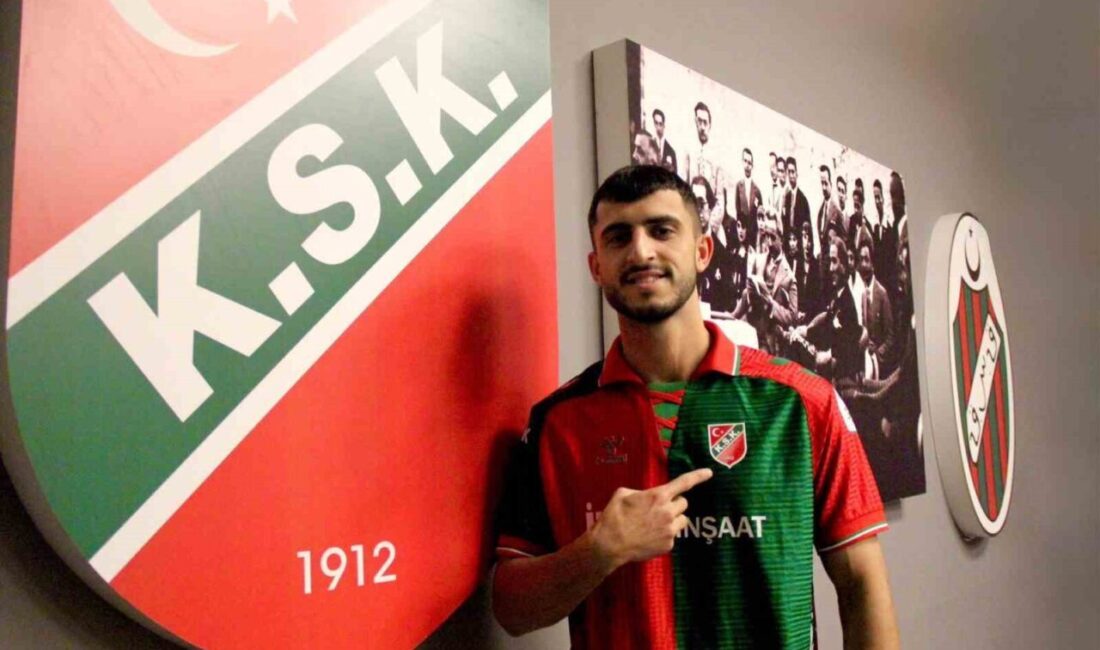 Karşıyaka, orta saha oyuncuları 23 yaşındaki Yusuf Gassan Karasu ve