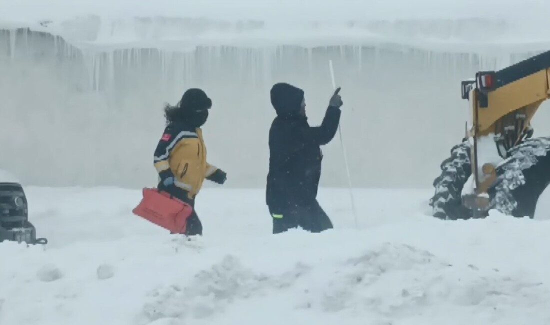 Kars’ta etkili olan şiddetli tipi ve yer yer 2 metreyi