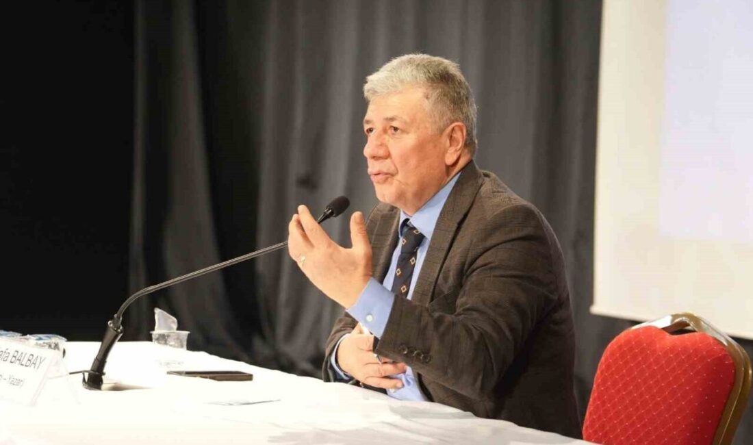 Araştırmacı gazeteciliğin simge ismi Uğur Mumcu, ölümünün 33. yıl dönümünde