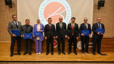 Kastamonu Üniversitesi’nde düzenlenen programda, Tosya, Taşköprü, Cide Rıfat Ilgaz ve