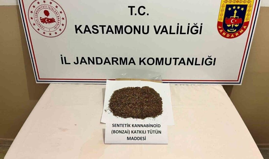 Kastamonu’da jandarma ekipeleri tarafından gerçekleştirilen uyuşturucu operasyonunda 5 şüpheli gözaltına