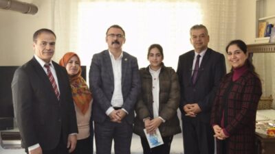 Sultanhisar Kaymakamı Ali Ekber Ateş, ’Misafirim Kaymakamım’ projesi kapsamında öğrencilerin