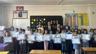 Mersin’in Mut ilçesinde Kaymakam Osman Çelikkol, 2025-2026 öğretim yılı birinci