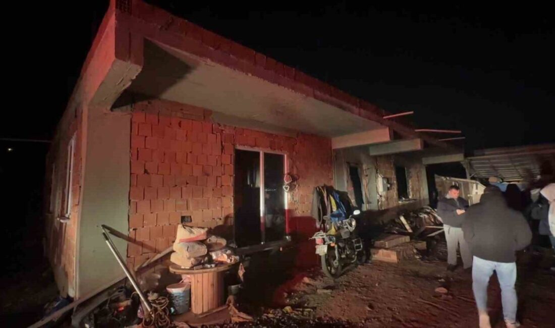 Samsun’un İlkadım ilçesinde tek katlı bir evde kaynar suya benzin