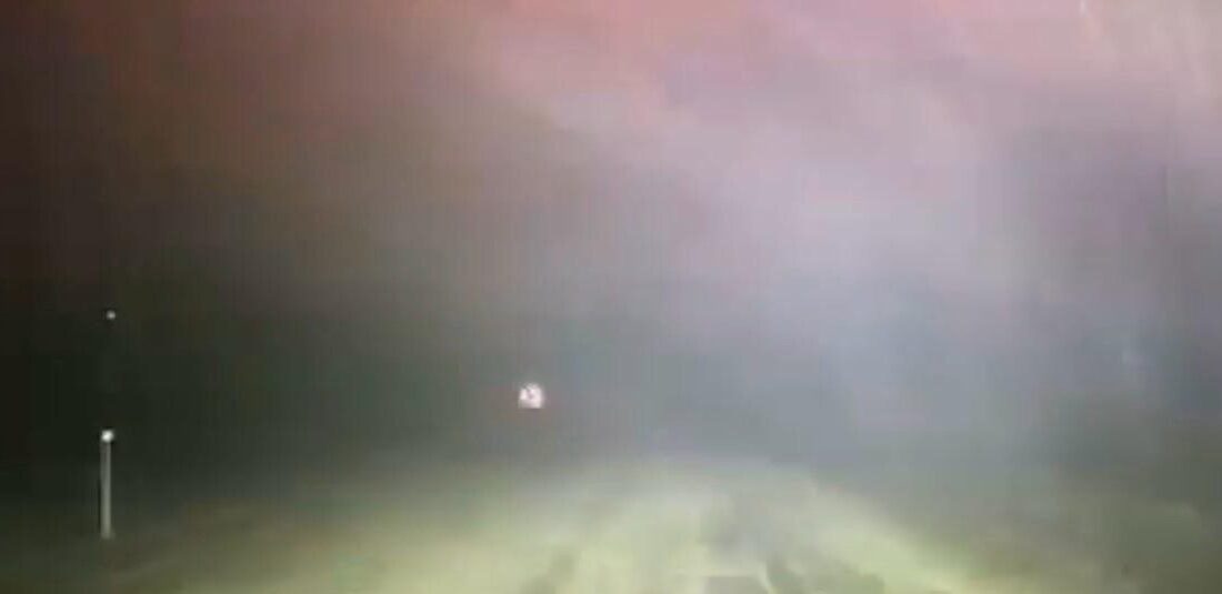 Kayseri-Kahramanmaraş kara yolu, yoğun kar yağışı ve tipi nedeniyle trafiğe