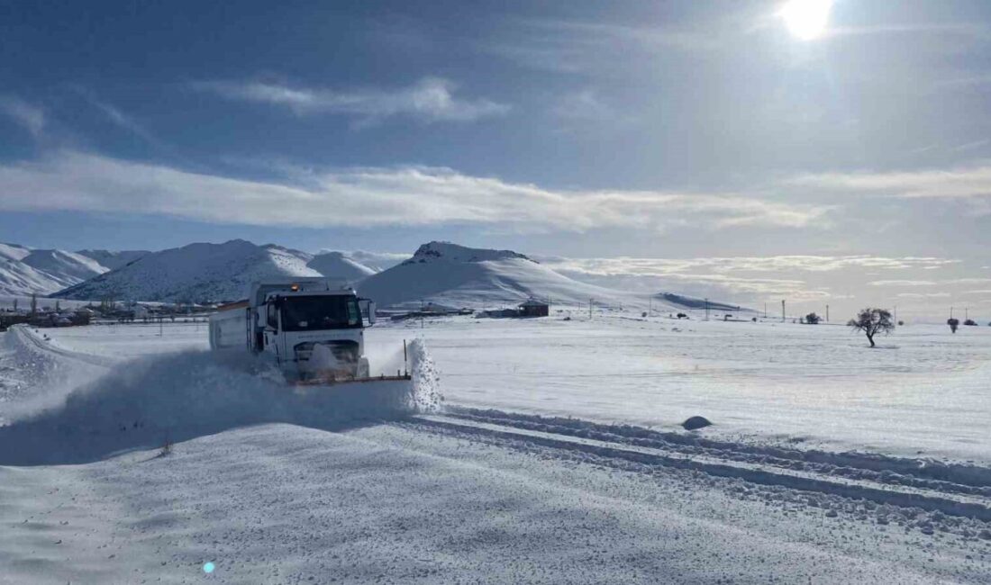 Kayseri Büyükşehir Belediyesi; etkili olan kar yağışı ve tipi nedeniyle