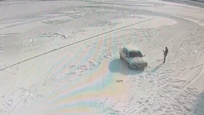 Kayseri’de polis ekipleri tarafından yapılan çalışmalarda drift atarak, trafiğin güvenliğini