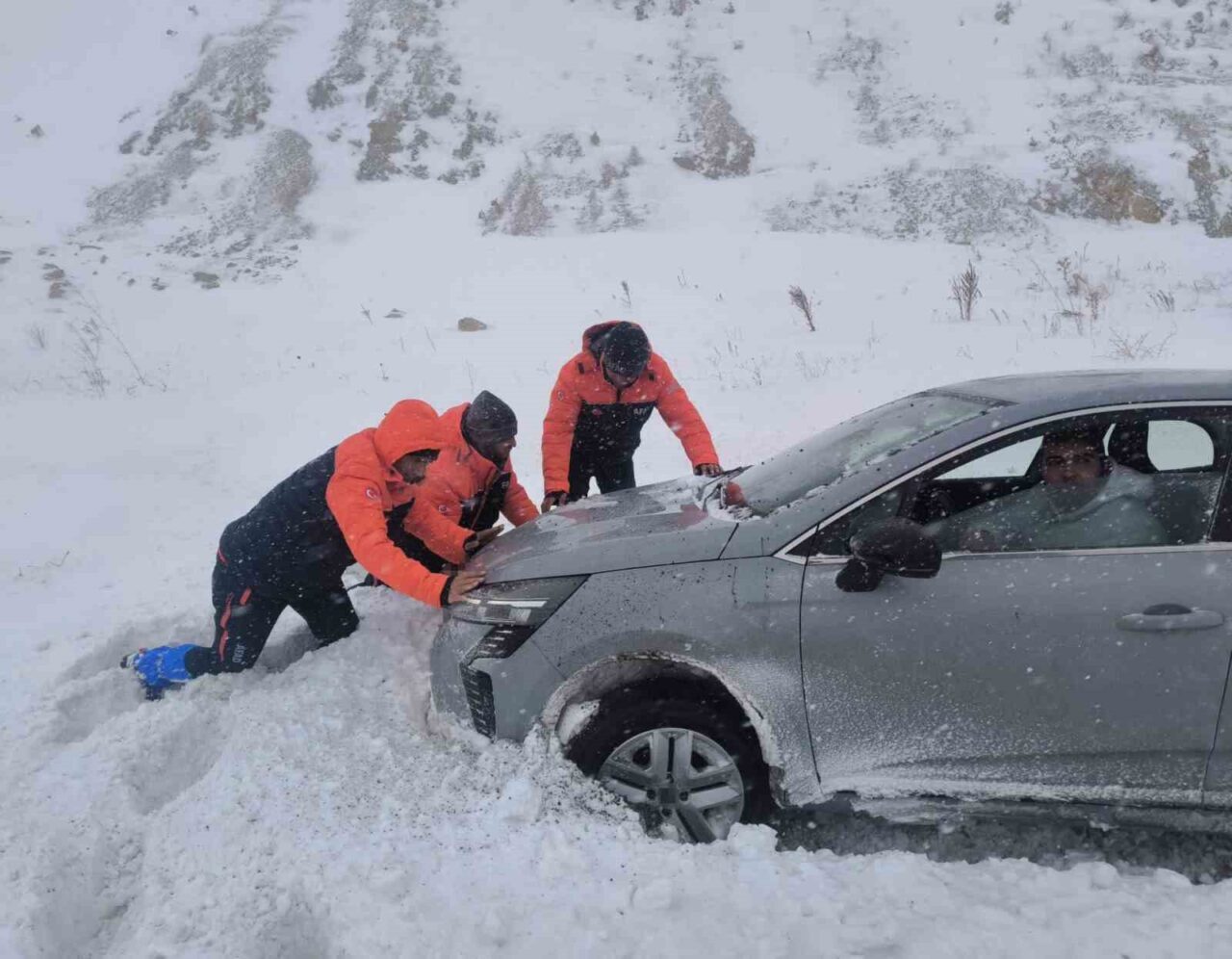 Kayseri’de son birkaç gün etkili olan kar yağışı ve tipi