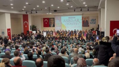 Kayseri’de düzenlenen 4. Uluslararası Aşıklar Şöleni’ne 5 farklı ülkeden ve