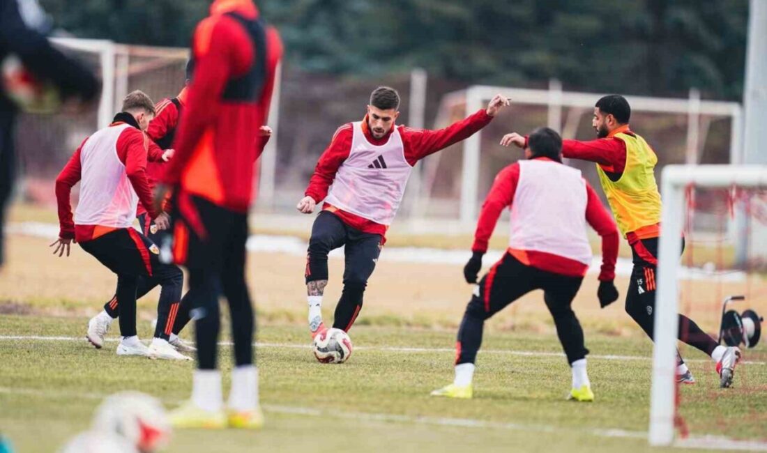 Süper Lig ekiplerinden Kayserispor; Galatasaray ile deplasmanda oynadığı müsabakalarda uzun