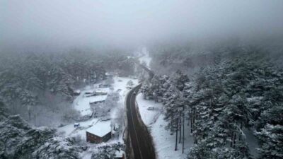 Marmara ile Ege Bölgesi’ni fiziki olarak ayıran Kazdağları’nda etkili olan