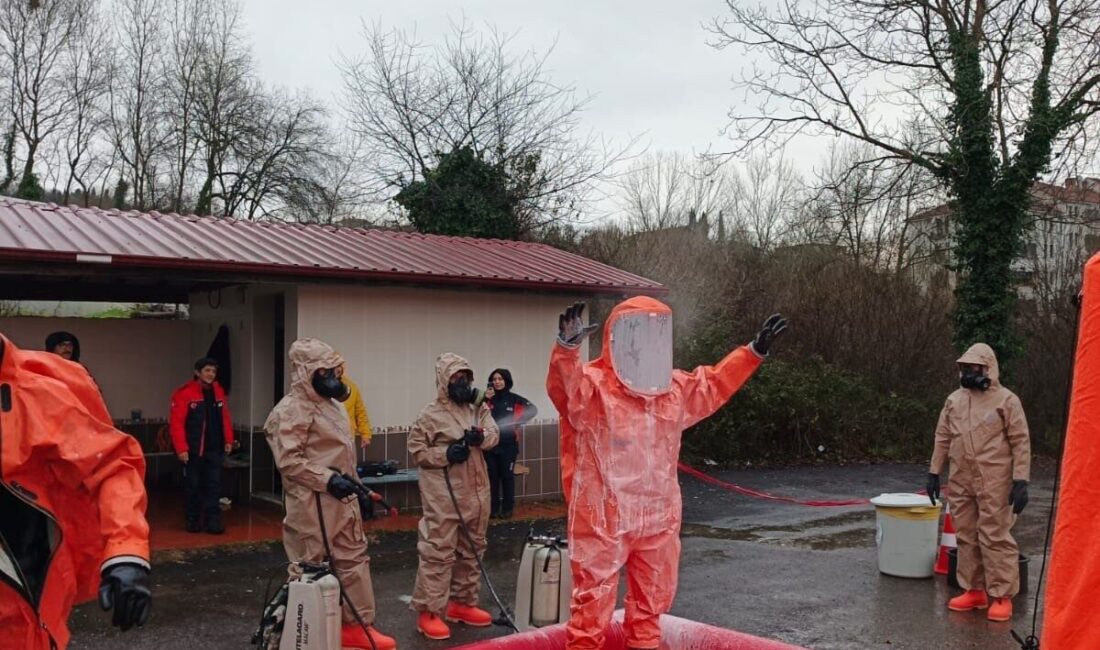 Bartın’daki arama kurtarma personeline Kimyasal, Biyolojik, Radyolajik, Nükleer (KBRN) saldırı