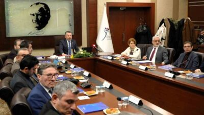 Karabük Üniversitesi(KBÜ) Ocak Ayı Senato Toplantısı’nda, üniversitenin akademik performansı, proje