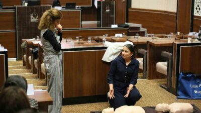 Keçiören Belediyesi, personele yönelik ilk yardım eğitimi düzenledi. Keçiören Belediyesi