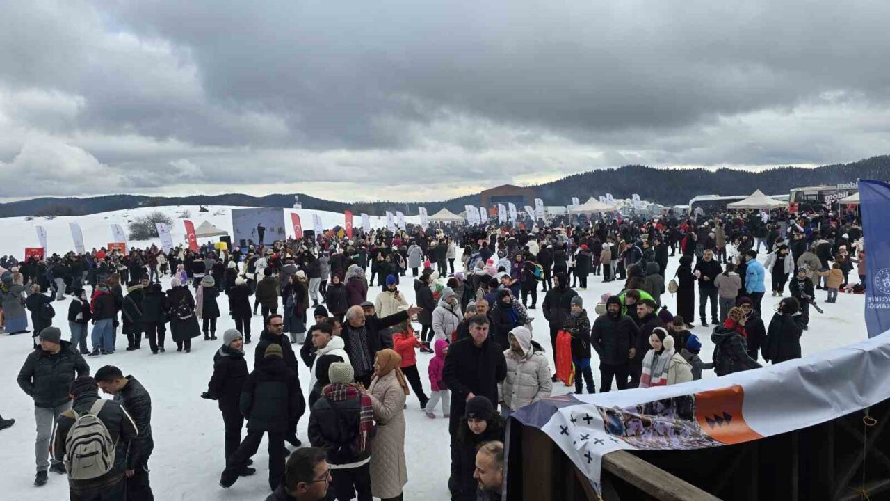 Karabük Belediyesi tarafından bu yıl ilk kez düzenlenen Keltepe Kayak