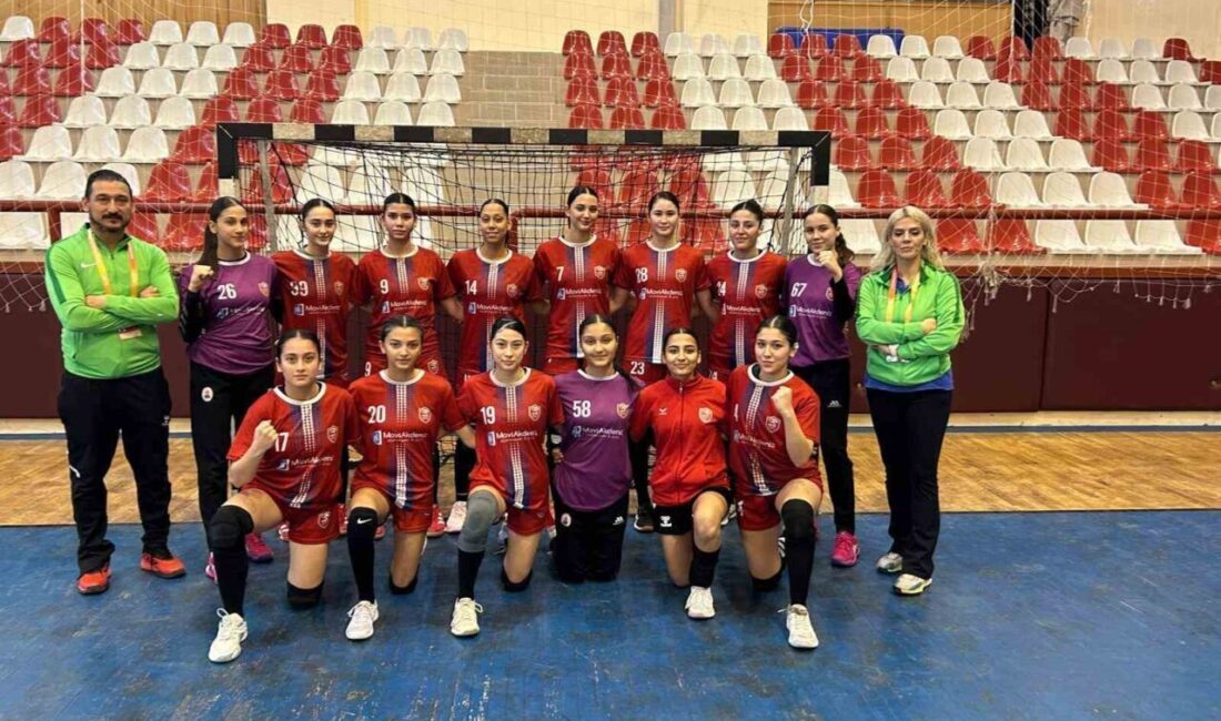 Kadınlar 1. Ligi’nin en genç takımı olan Kepez Belediyesi Kadın