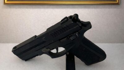 Edirne’nin Keşan ilçesinde, silahla yaralanan arkadaşını, tedavi gördüğü hastanede ziyaret