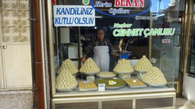 Kilis’e özgü kurabiye, kandillerde ve özel günlerde kent genelinde yoğun