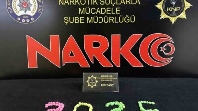 Kırıkkale’de narkotik ekiplerince durdurulan bir araçta 150 adet ecstasy ele