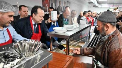 Manisa Büyükşehir Belediyesi, sosyal belediyecilik hizmetleri kapsamında Kırkağaç ilçesinde Kent