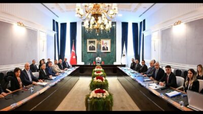 Kırklareli Valisi Uğur Turan başkanlığında düzenlenen toplantıda, Gençlik ve Spor