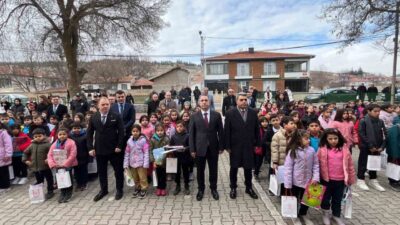 Kırşehir’de 269 okulda eğitim gören 45 bin 941 öğrenci karnelerini