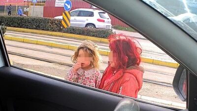 Eskişehir’de soğuk kış gününe rağmen bacakları çıplak halde dilencilik yapan