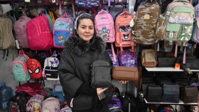 Eskişehir’de esnaf Fatma Aydın, kış aylarında tüketicilerin gösterişten ziyade rahatlık