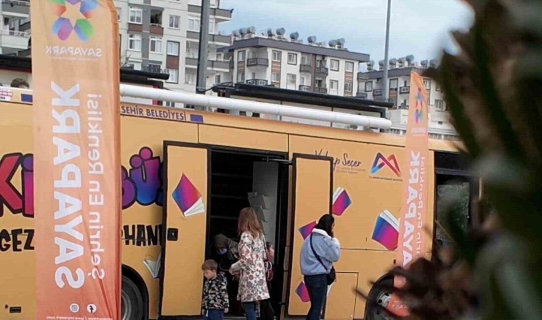 Mersin Büyükşehir Belediyesi tarafından hayata geçirilen Gezici Kütüphane Otobüsü, Sayapark