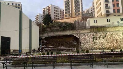 Kocaeli’nin İzmit ilçesinde bir inşaat şantiyesinde bulunan 10 metrelik istinat